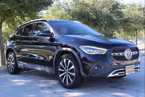2021 Mercedes-Benz GLA 250 Base 4MATIC