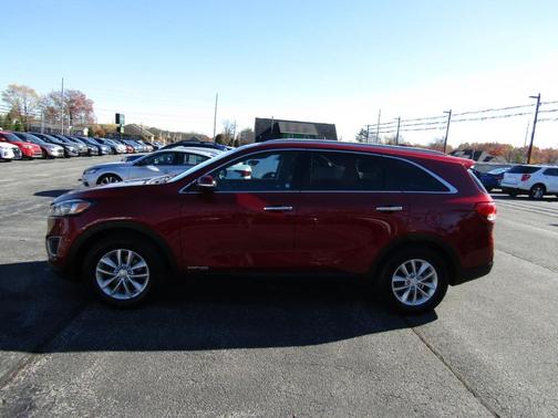 2017 Kia Sorento LX