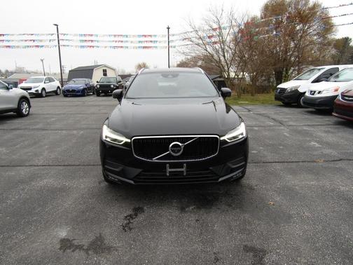 2019 Volvo XC60 T5 Momentum