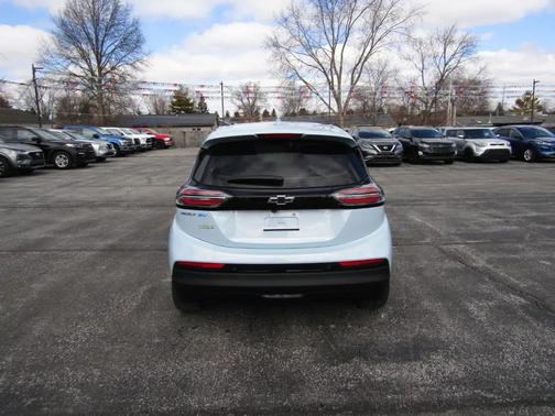 2022 Chevrolet Bolt EV FWD 2LT