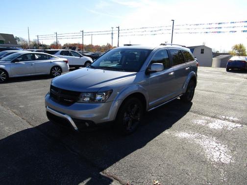 2019 Dodge Journey Crossroad