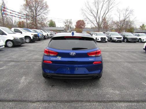 2018 Hyundai Elantra GT Sport