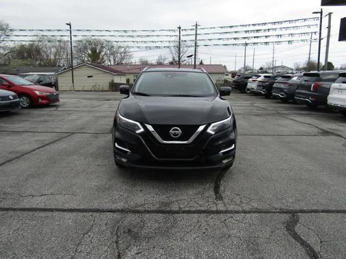 2020 Nissan Rogue Sport SL