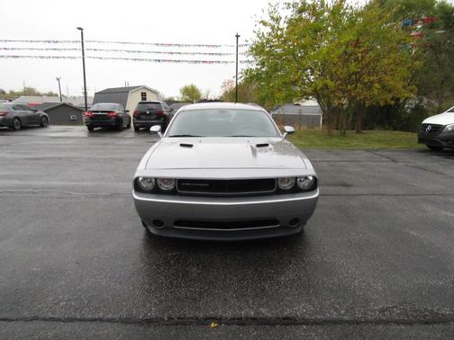 2014 Dodge Challenger SXT