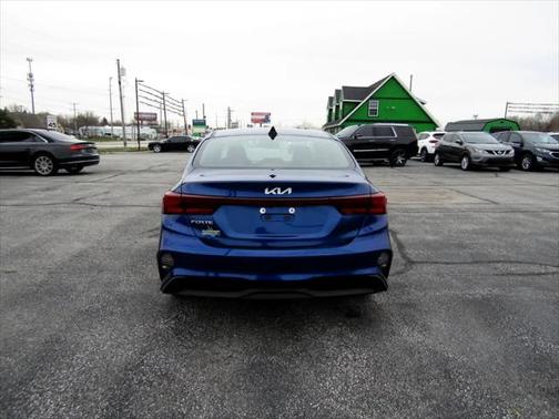 2022 Kia Forte LXS