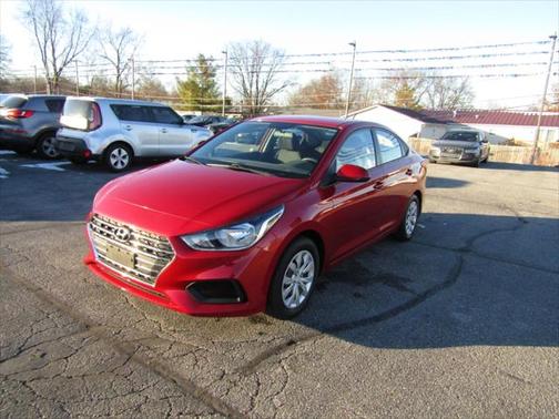 2020 Hyundai Accent SE