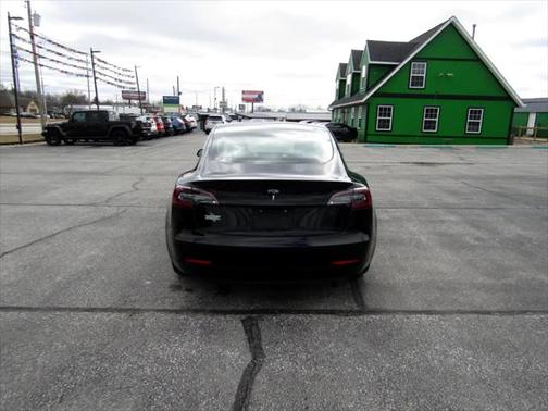 2019 Tesla Model 3 Mid Range