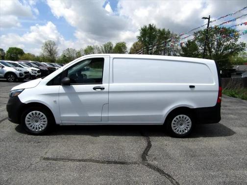 2020 Mercedes-Benz Metris Base