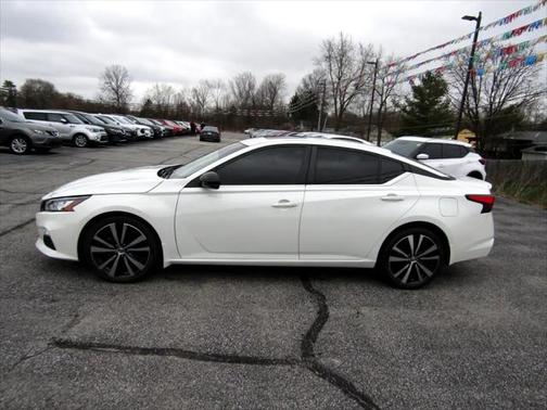 2021 Nissan Altima SR Intelligent AWD