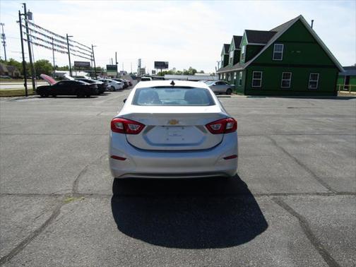 2019 Chevrolet Cruze LS