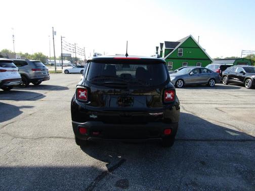 2018 Jeep Renegade Trailhawk