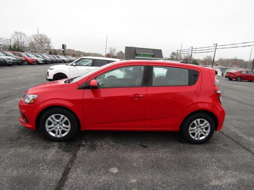 2020 Chevrolet Sonic FWD Hatchback 1FL 5-Door