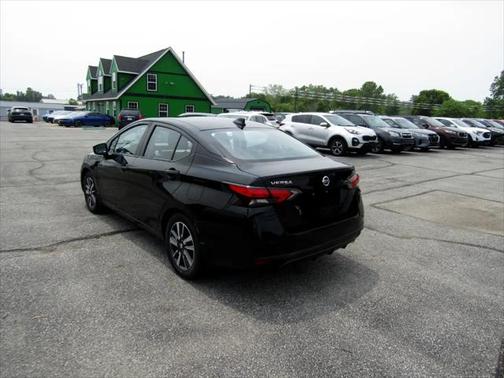 2021 Nissan Versa 1.6 SV