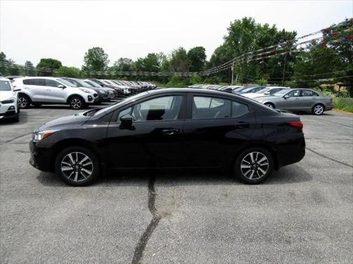 2021 Nissan Versa 1.6 SV