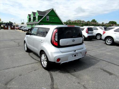 2018 Kia Soul +