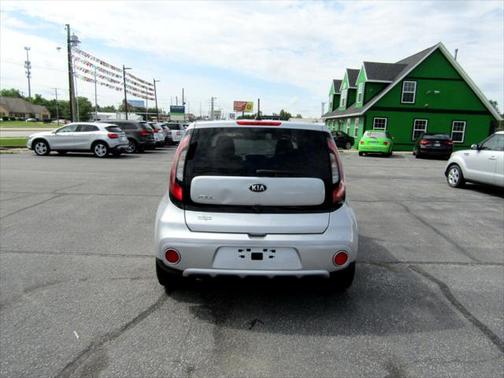 2018 Kia Soul +