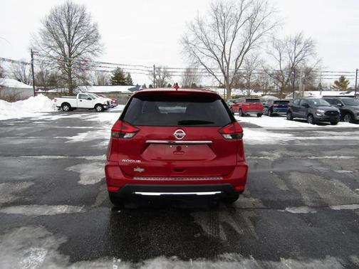 2017 Nissan Rogue S