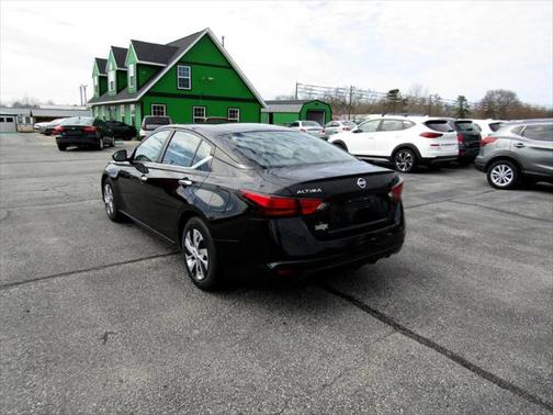 2021 Nissan Altima S FWD