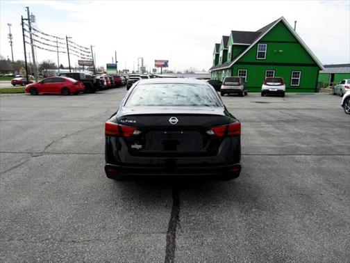 2021 Nissan Altima S FWD
