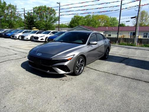 2024 Hyundai ELANTRA SEL