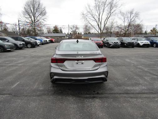 2022 Kia Forte GT-Line