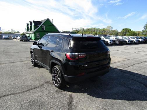 2021 Jeep Compass 80th Special Edition
