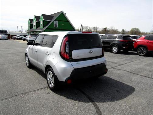 2015 Kia Soul Base