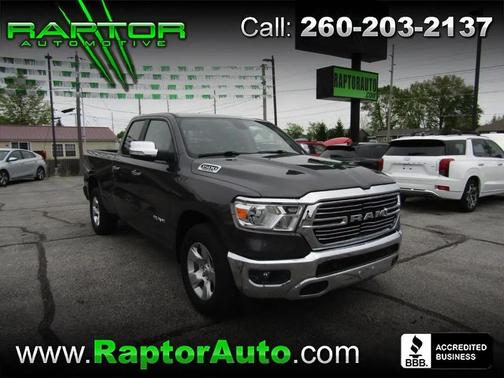 Granite Crystal Metallic Clearcoat 2019 RAM 1500 Big Horn