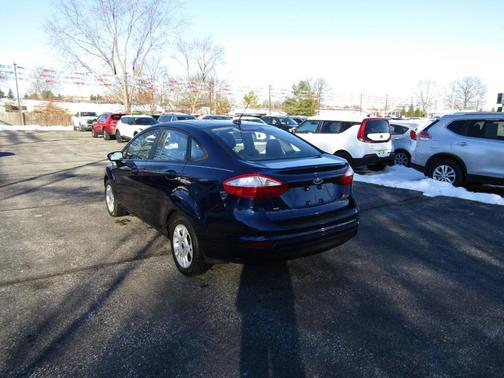 2016 Ford Fiesta SE