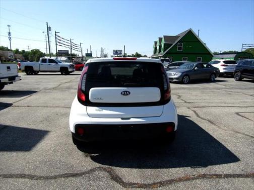 2018 Kia Soul Base