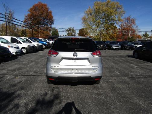 2014 Nissan Rogue SV