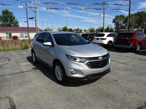 Silver Ice Metallic 2020 Chevrolet Equinox 1LT