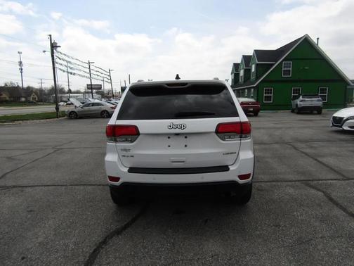 2021 Jeep Grand Cherokee Laredo