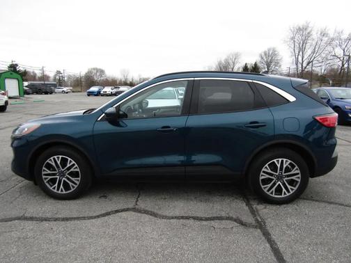 2020 Ford Escape SEL