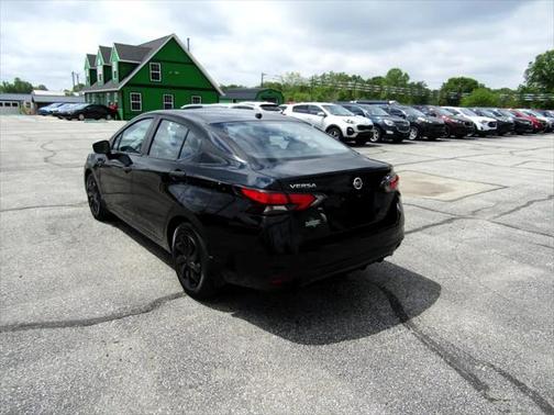 2021 Nissan Versa 1.6 S