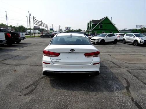 2020 Kia Optima LX
