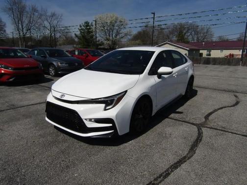 White 2023 Toyota Corolla SE