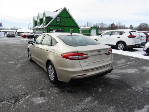 2019 Ford Fusion S