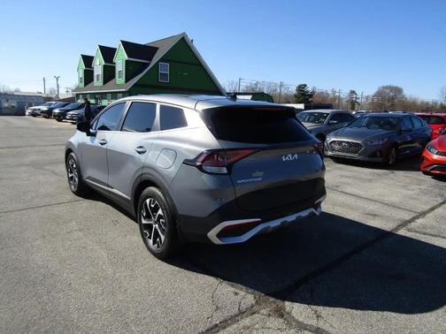 2023 Kia Sportage EX