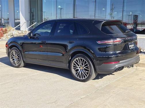 2023 Porsche Cayenne S