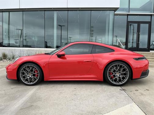 2025 Porsche 911 Carrera S