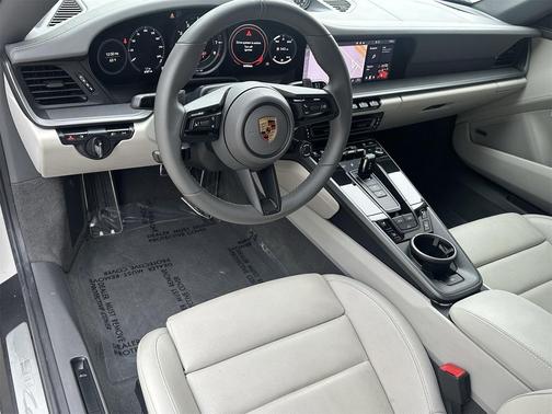 2021 Porsche 911 Carrera S