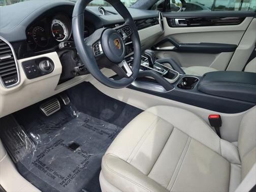 2022 Porsche Cayenne Turbo