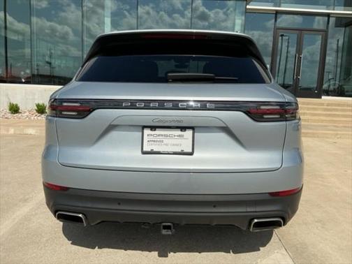2023 Porsche Cayenne Base