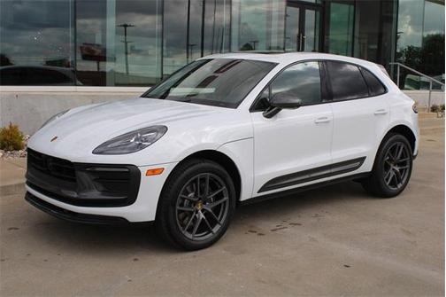 2024 Porsche Macan Base