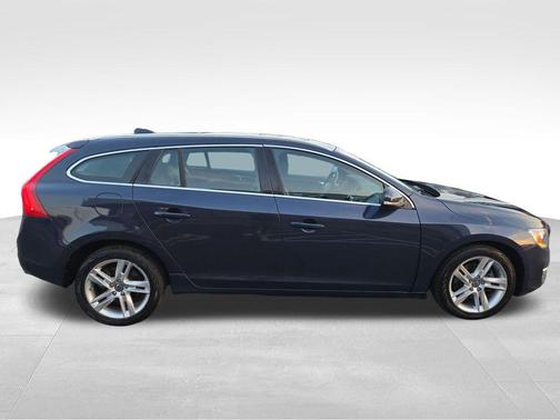 2015 Volvo V60 T5 Premier