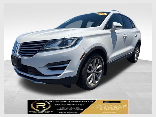 White Platinum Tri-Coat Metallic 2018 Lincoln MKC Select