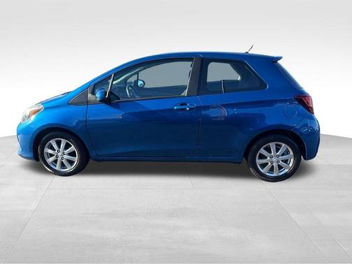 2016 Toyota Yaris LE