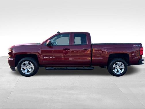 Siren Red Tintcoat 2017 Chevrolet Silverado 1500 LT