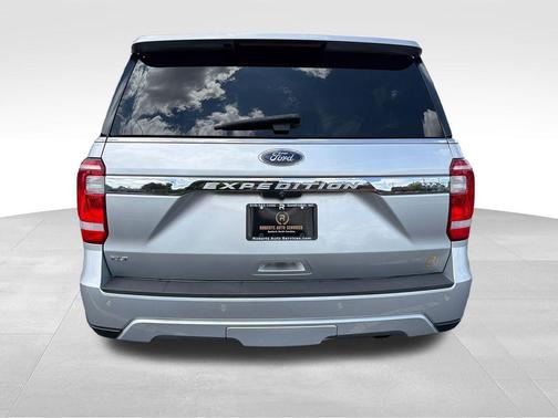 Ingot Silver 2018 Ford Expedition Max XLT